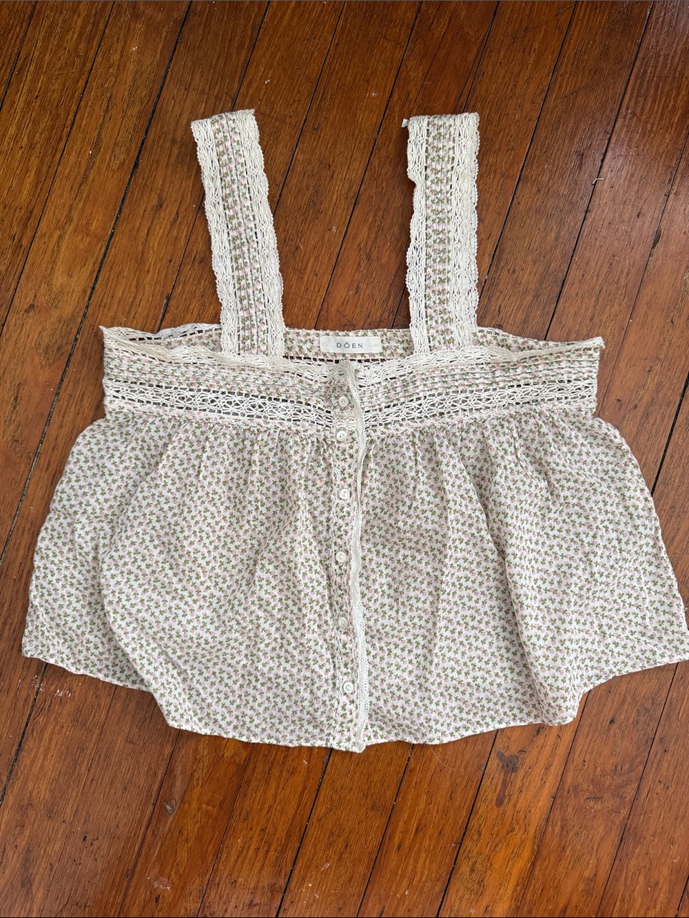 Doen Cream Micro Floral Crochet-Trim Camisole
